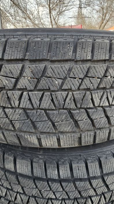 Продам зимние шины