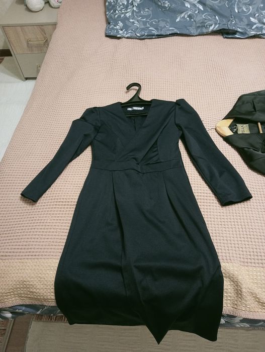 Продам платье и пиджак, в отличном состоянии