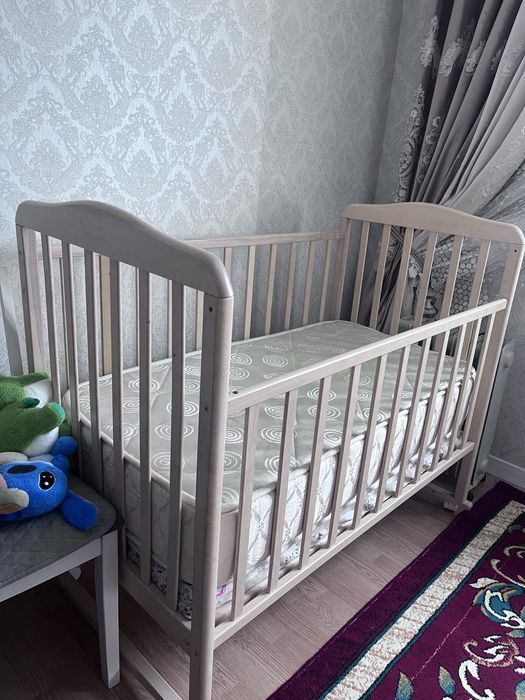 Детский кровать с матрасом