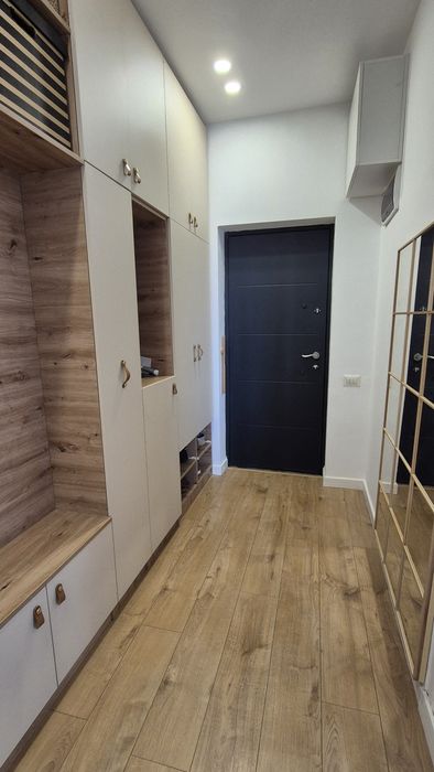 Inchiriere casa 4 camere Tunari