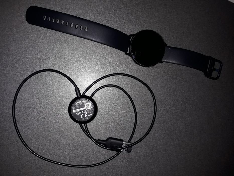 SAMSUNG Galaxy Watch Active2
