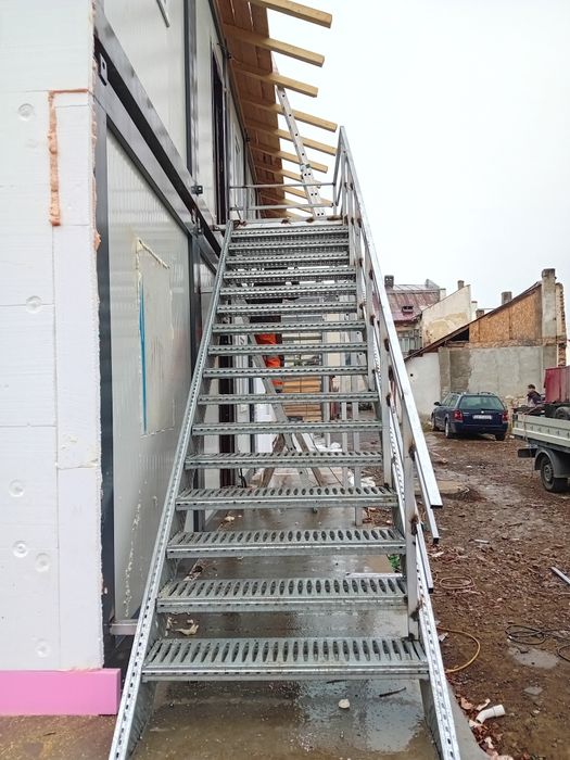 Scara metalica zincata