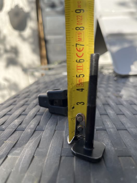 Prinderi Thule cu profit T