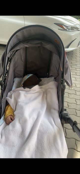 Манеж и коляска продается б у