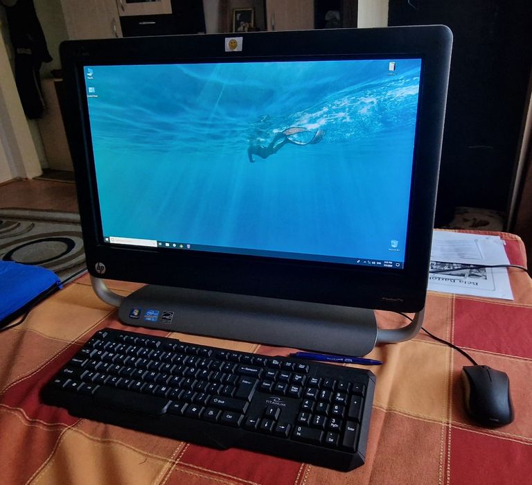 All în One HP 23'+tastatura wifi