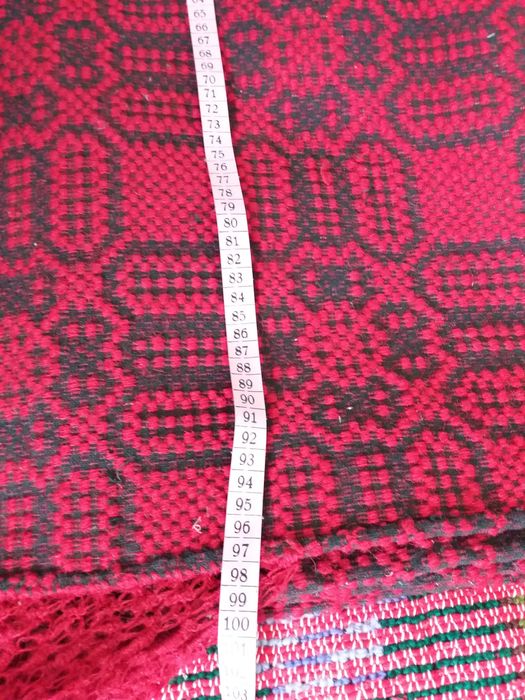 Ръчно тъкана постелка/ковьор 80 лв