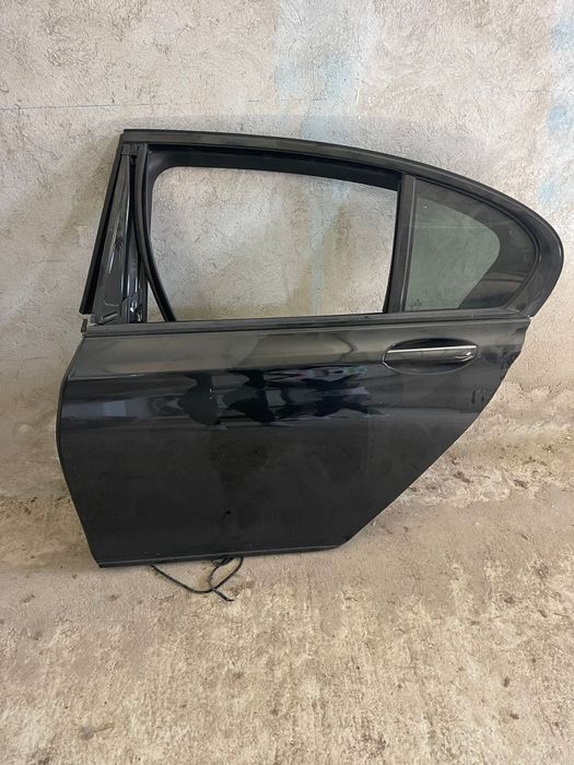 Usa stanga spate BMW seria 7 G11