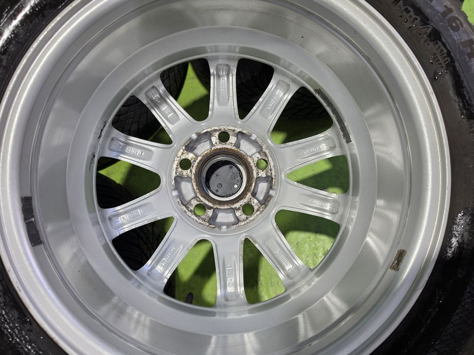 16 5x112 Vw Passat Touran Caddy Golf Skoda audi 5х112