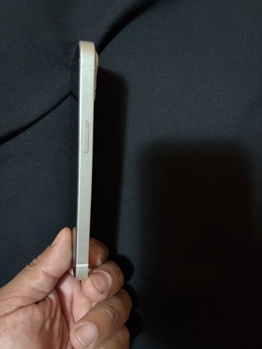 Vind urgent Iphone 13 ,128gb baterie (100%)