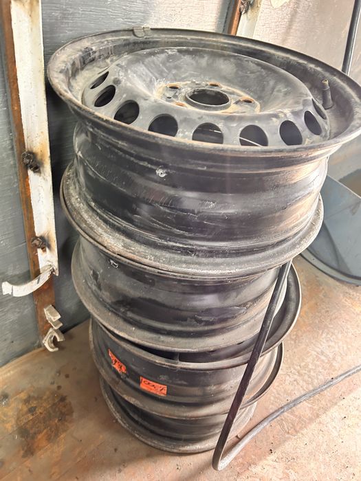 Диска 15 сатылады