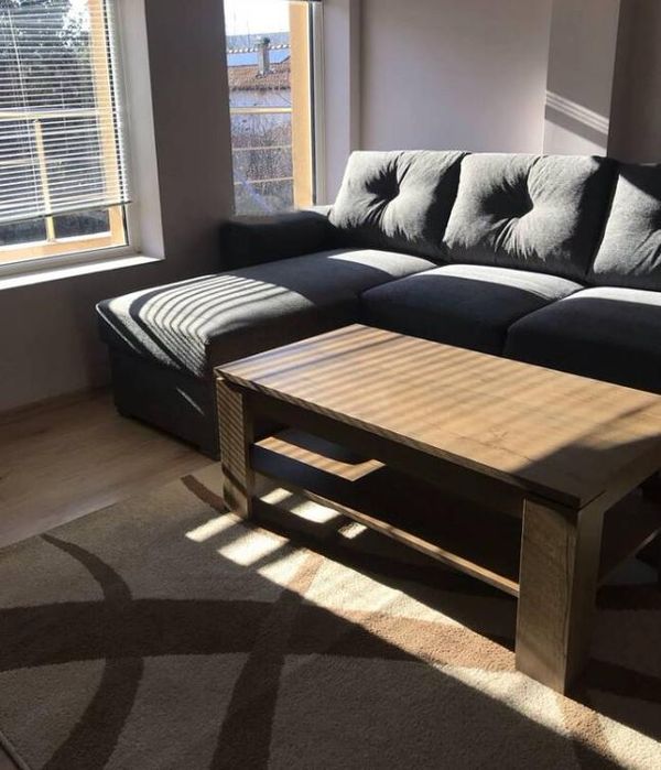 Дава се под наем Тристаен апартамент в Пловдив, Кършияка - 100 кв.м за 215 € - Снимка #1