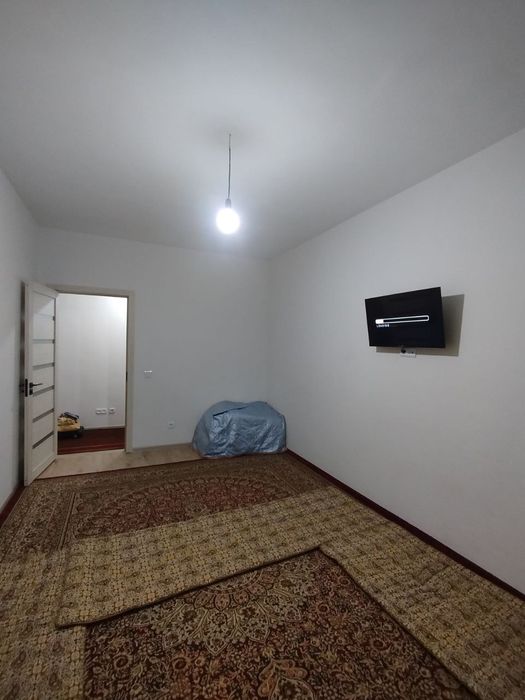 Srochno sotiladi 1 xona
