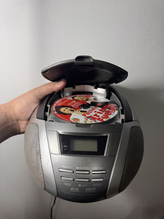 Digital CD radio boombox Hyundai