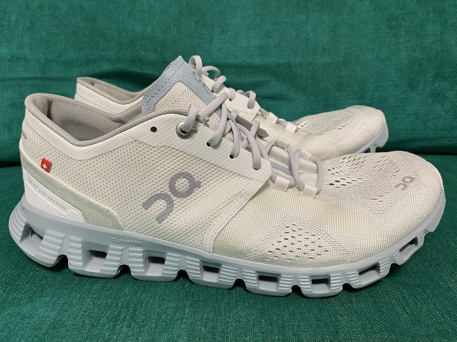 Pantofi sport On Running Cloud X 2 marimea 42