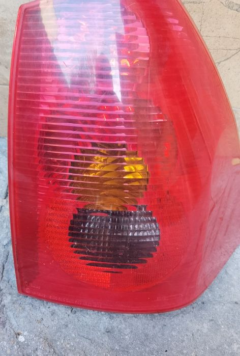 Фарове Mazda 5.Стопове Голф 5. . Пежо 307 комби. Рено Сценик 2