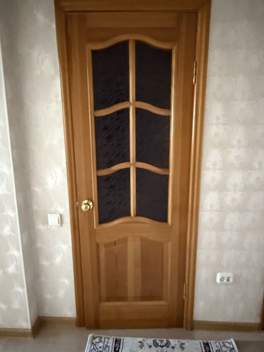 Продам двер от 10 тыс 8 дверь есть
