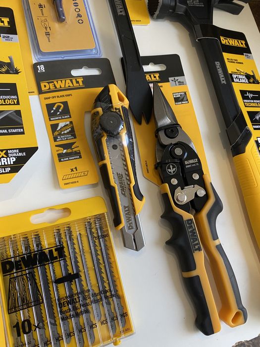 DeWALT - Битове , Накрайници , Ножици , Чукове , Дискове u други