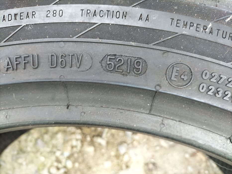 235 55 18 Anvelopa de vară Continental