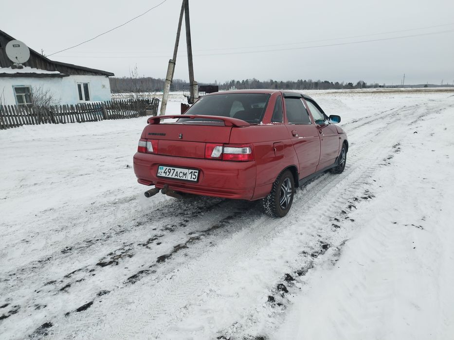 Продам машину Ваз 2110