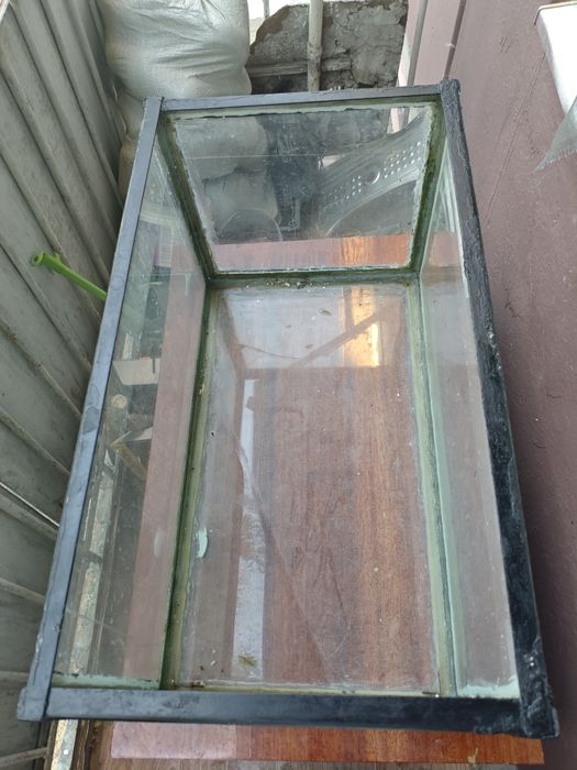 Продам Аквариум 130л