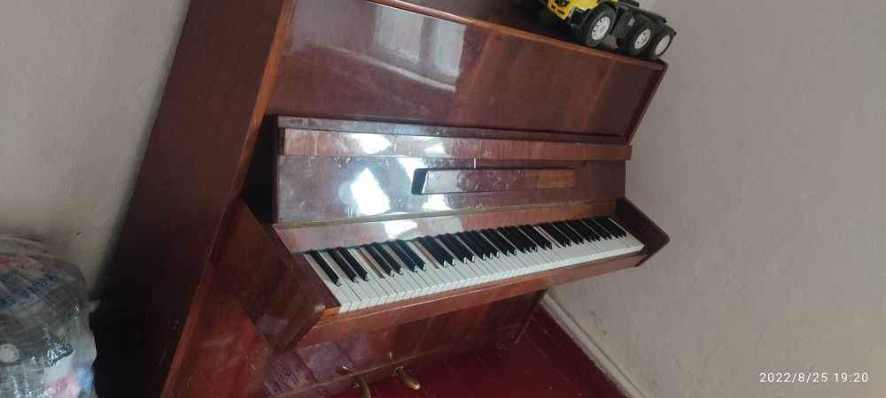 Пианино в хорошем состоянии
