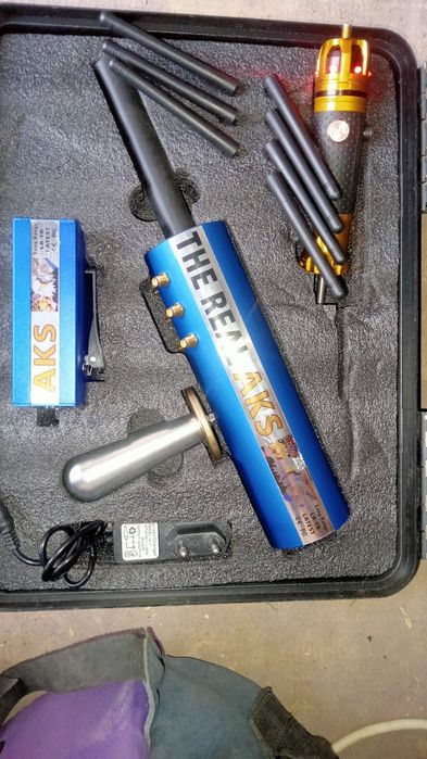 Metaldetektr THE REAL AKS