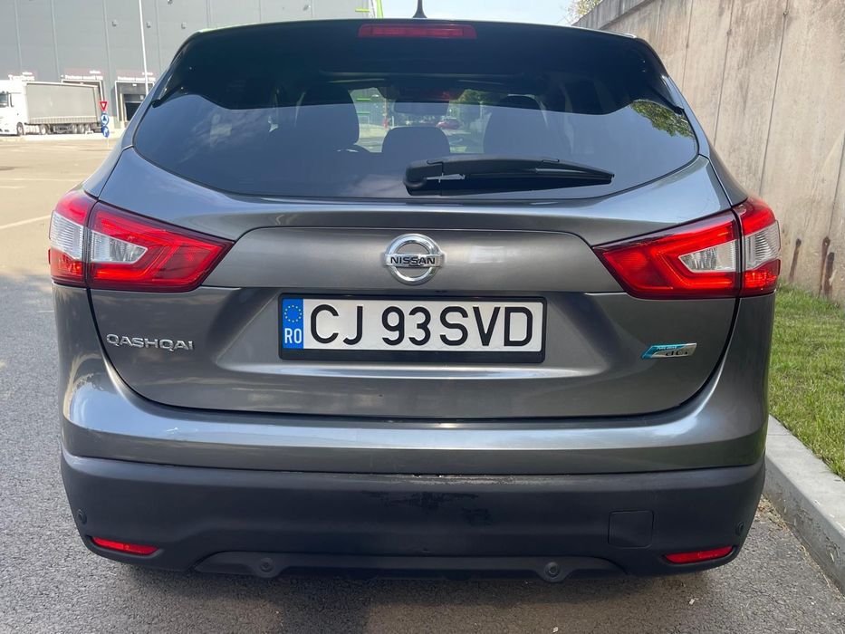 Vând Nissan Qashqai