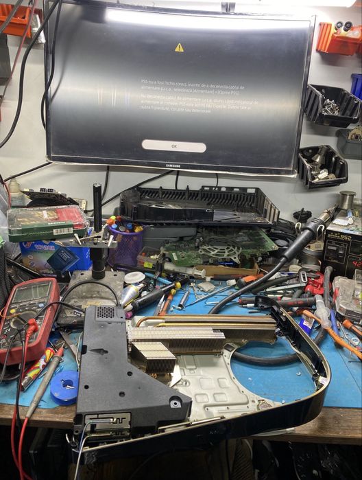 Reparatii Controllere/Joystick PlayStation Console PS4/PS5/Xbox One S/X