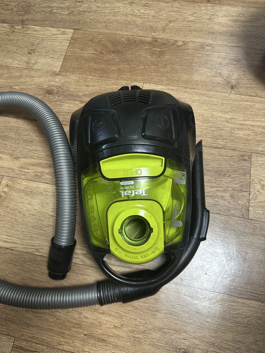 Продам пылесос TEFAL