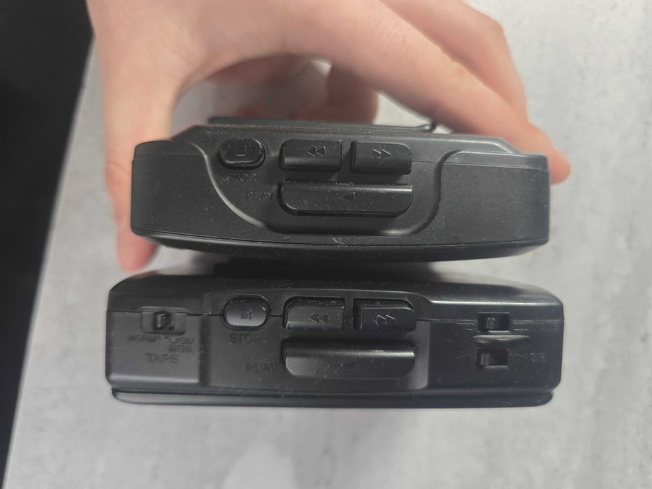 Lot 2 sony Walkman defecte