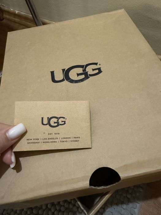 UGG ultra mini platform