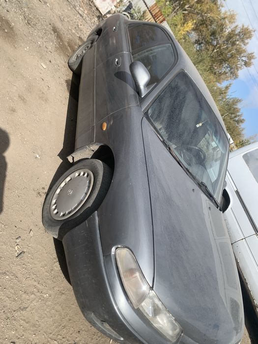 Продам Mazda Cronos