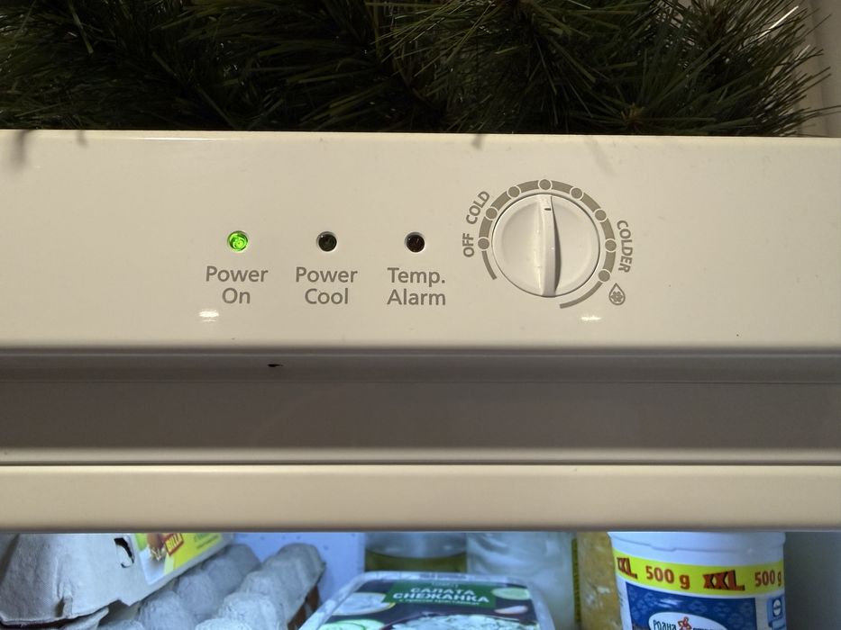 Хладилник с фризер Samsung височина 200см