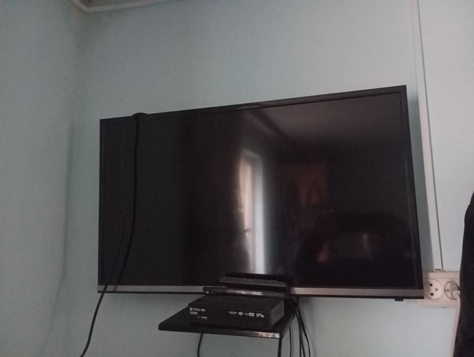 Продам телевизор