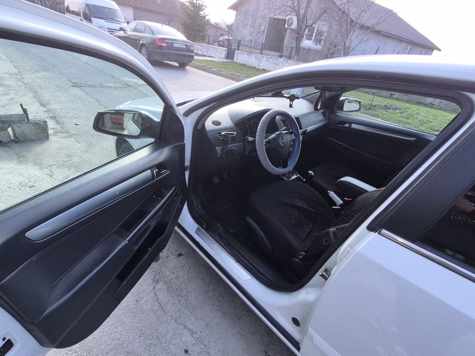 Opel astra h 1.7 CDT
