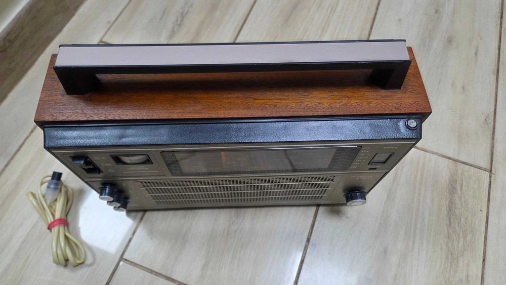 Radio vechi Selena funcțional