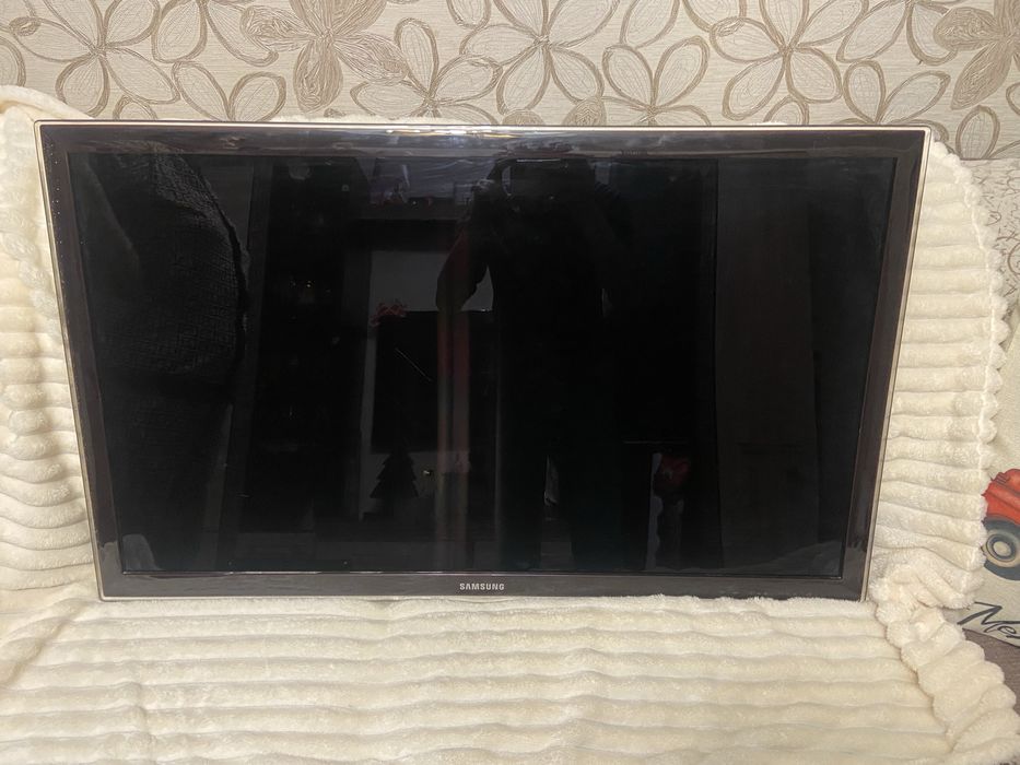 Продается телевизор Samsung 40”