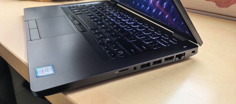 Laptop Dell Latitude 5401_i5-9300H_16GB DDR4_512GB SSD_14"IPS (ca NOU)