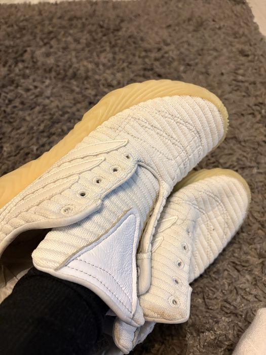 papuci adidas fara sireturi