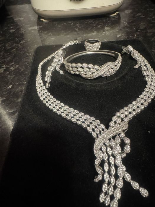 Bijuterii de mireasa