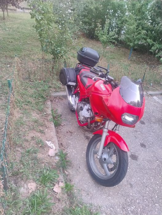 Se vinde Yamaha diversion xj 600
