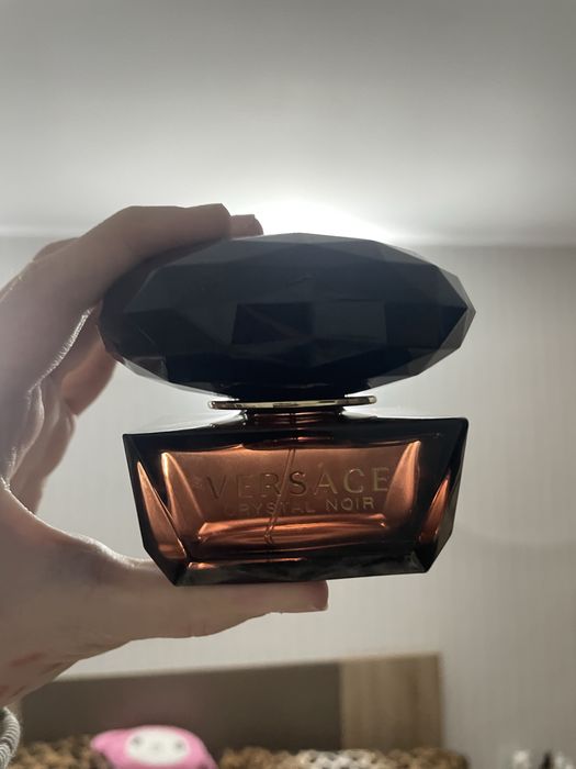 parfum versace crystal noir