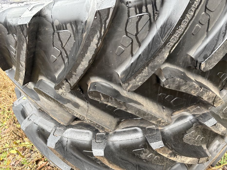 Cauciucuri 540/65/r38 Tutcani • OLX.ro