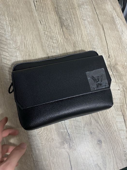 Барсетки tommy hildiger