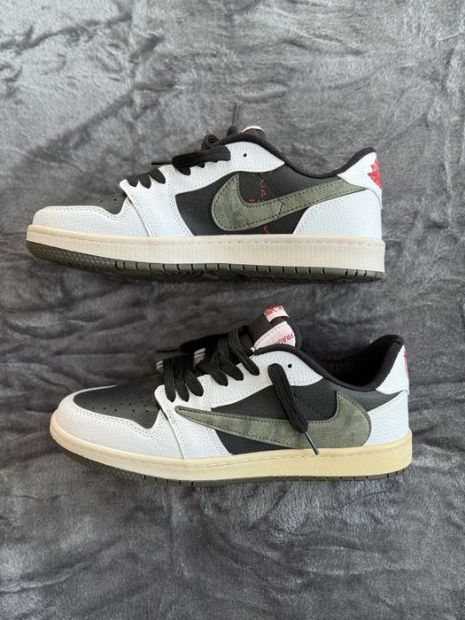 Travis Scott X Air Jordan 1 Retro Low OG Olive