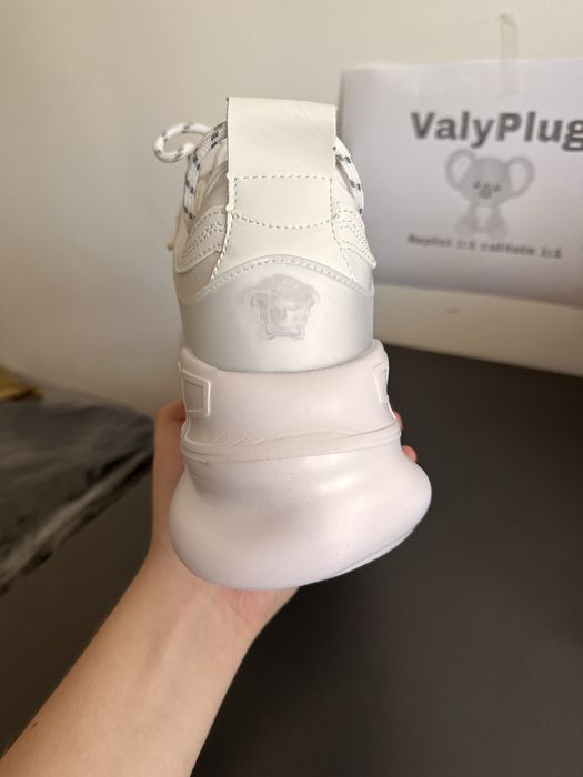 Versace chain reaction albi