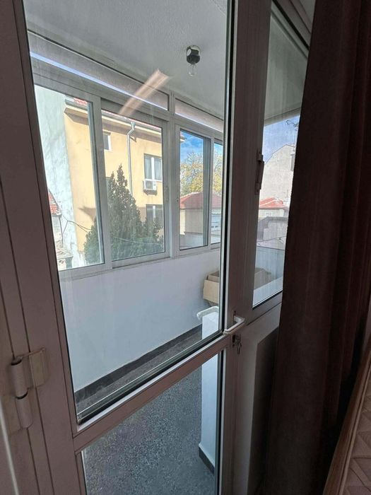 Дава се под наем Двустаен апартамент в Пловдив, Център - 60 кв.м за 350 € - Снимка #8