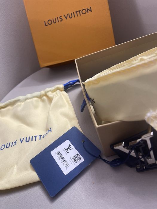Louis Vuitton-Оригинален мъжки чисто нов колан 125  см