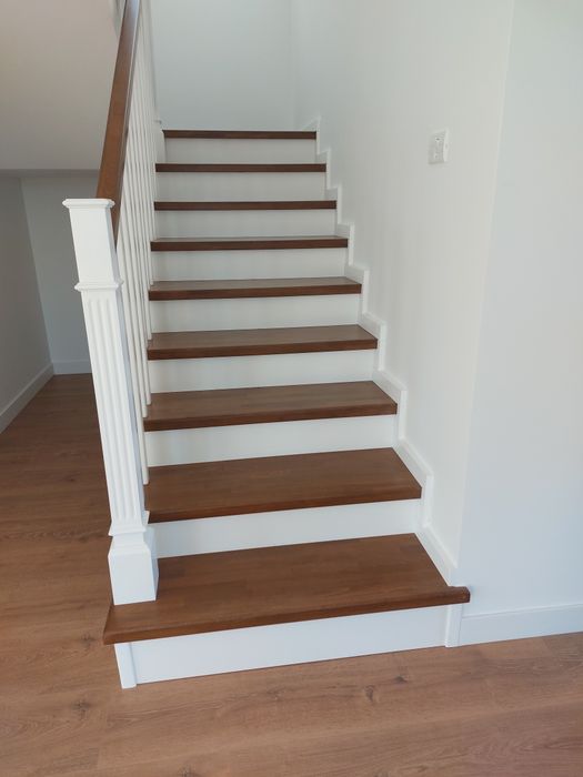 Proprietar vând Duplex 5 camere în Dumbrăvița strada  Schubert
