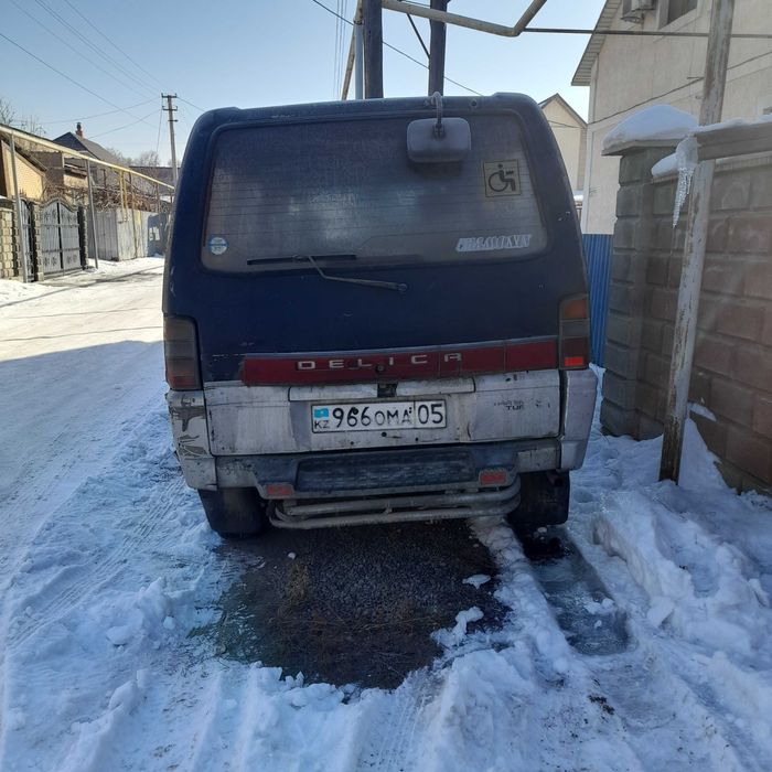 Продам Делику 1993г.